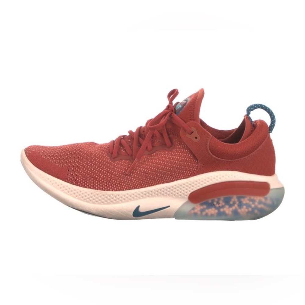Nike Joyride Men’s Run Flynit "Cinnabar"' (11.5)a excellent condition.